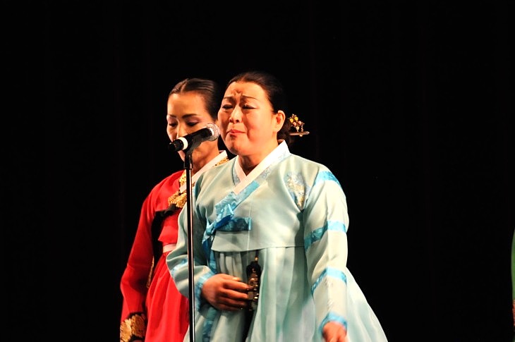 2015-2-22Jung Dance 1750_01.JPG
