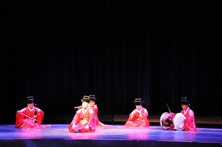 2015-2-22Jung Dance 043_01.JPG