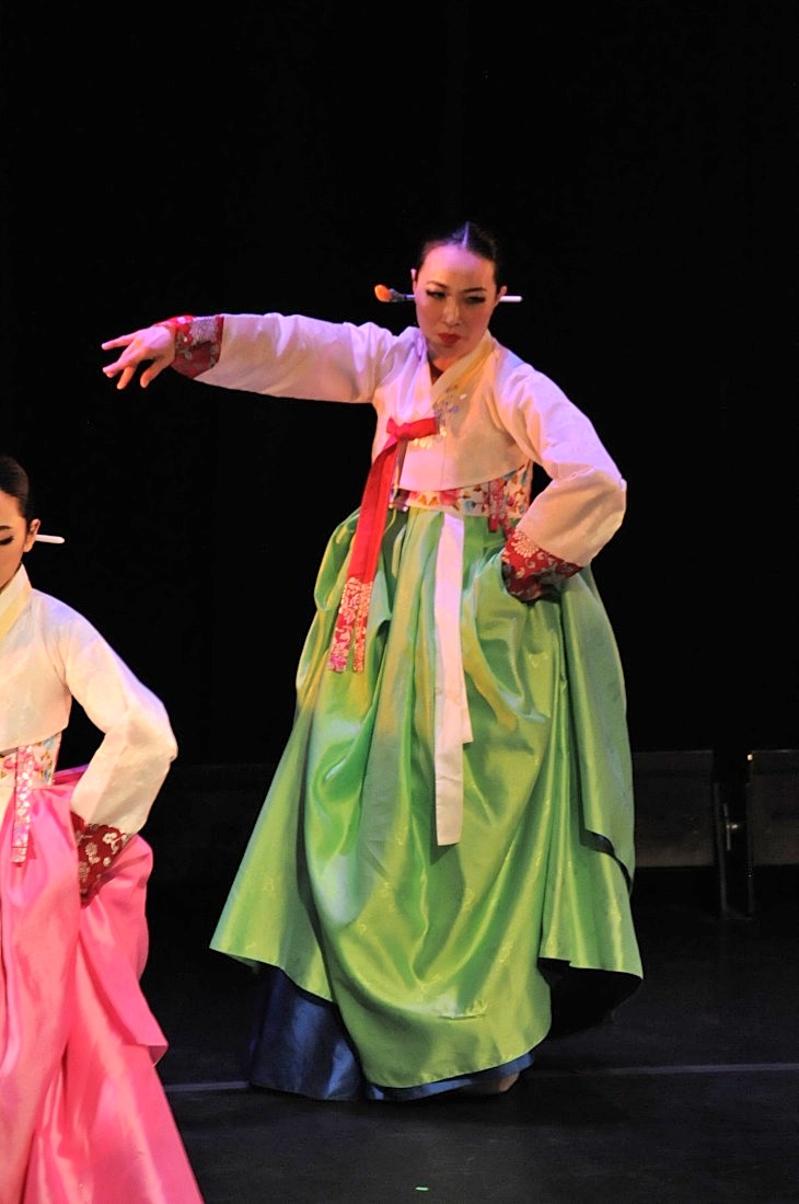 2015-2-22Jung Dance 1025_01.JPG