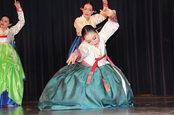 2015-11-14jungdance 440_01.JPG