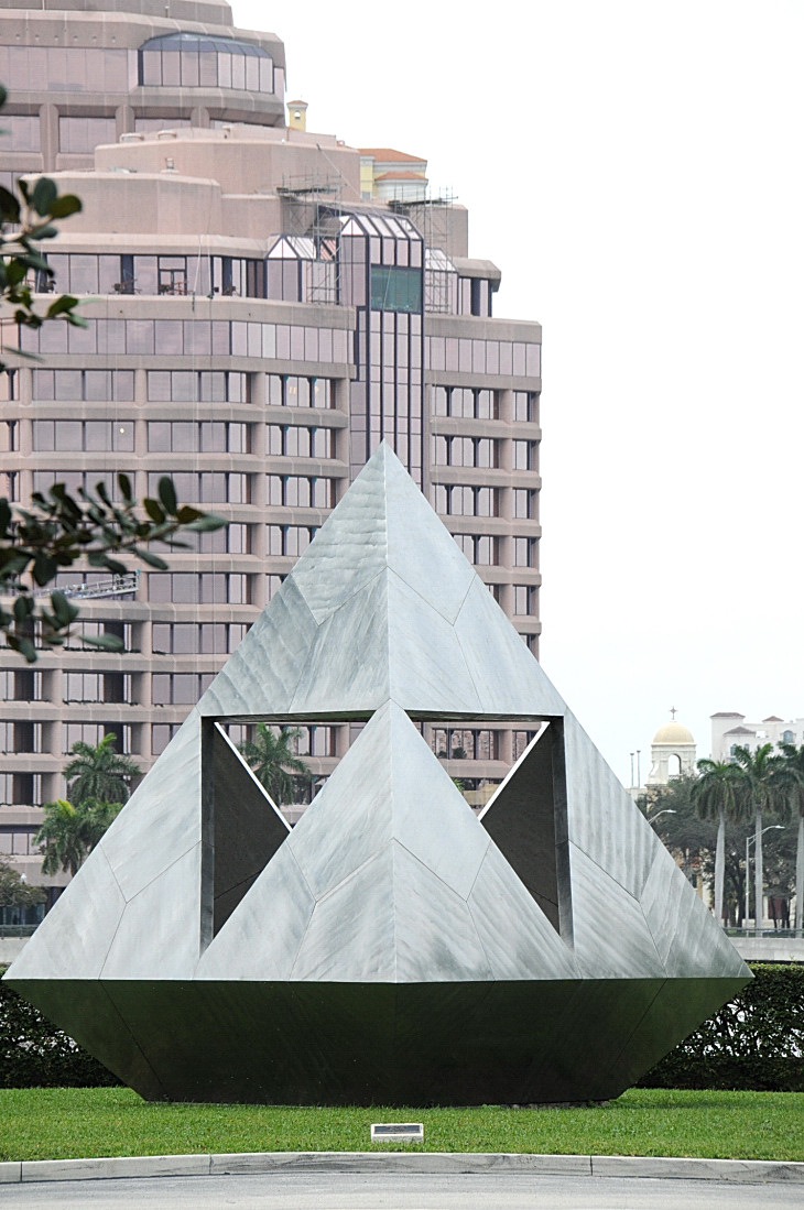 2016-2-15miamiartshow2 1079_01.JPG