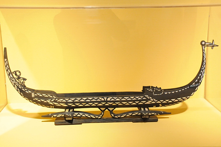 2016-2-15miamiartshow2 1225_01.JPG