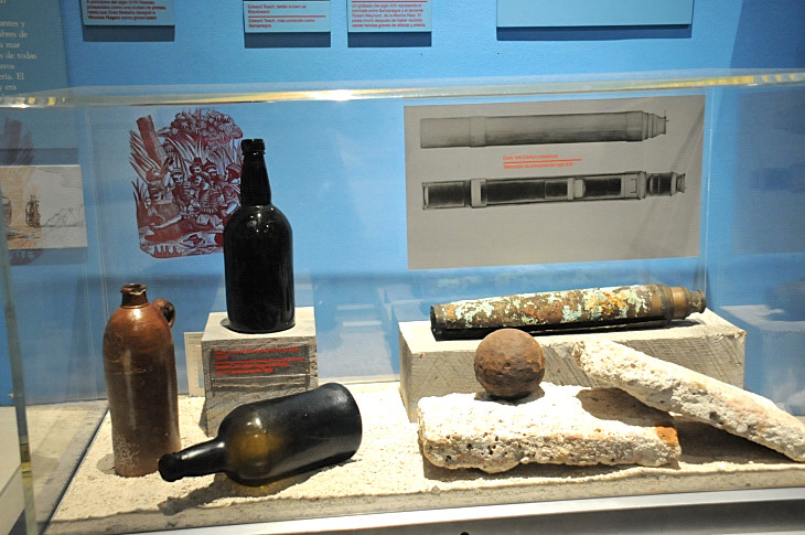 2016-2-15miamiartshow2 720_01.JPG