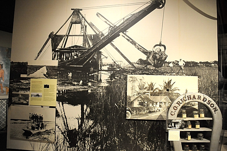 2016-2-15miamiartshow2 810_01.JPG