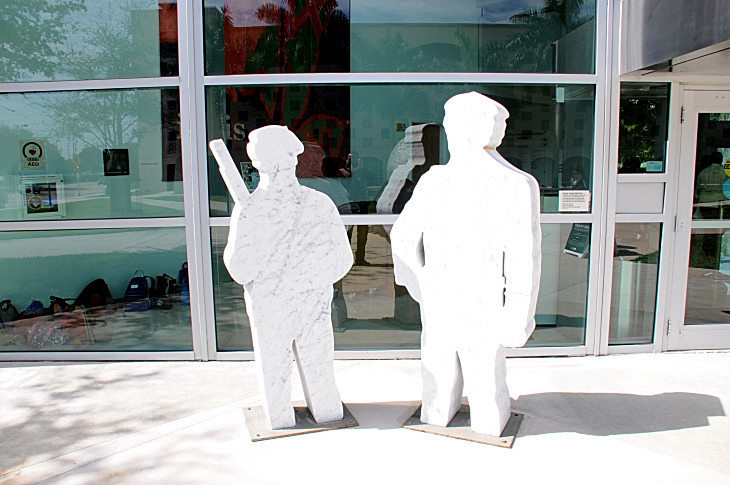 2016-2-15miamiartshow2 1453_01.JPG