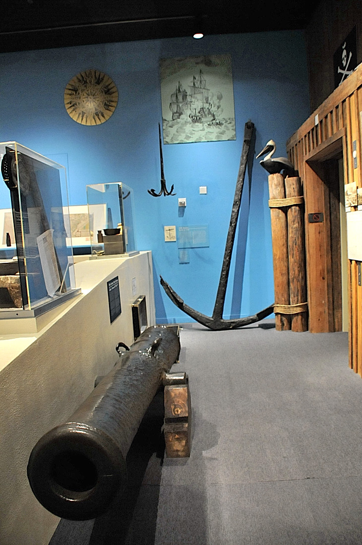 2016-2-15miamiartshow2 732_01.JPG