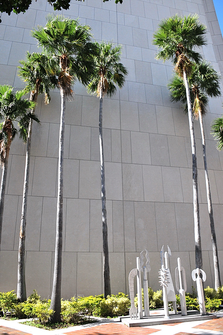 2016-2-15miamiartshow2 857_01.JPG