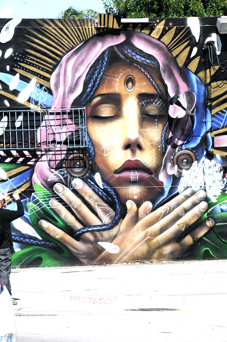 2016-2-15miamiartshow2 397_01.JPG