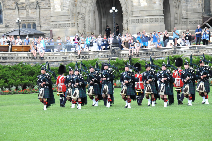 2016-7-25canadaherb 090_01.JPG